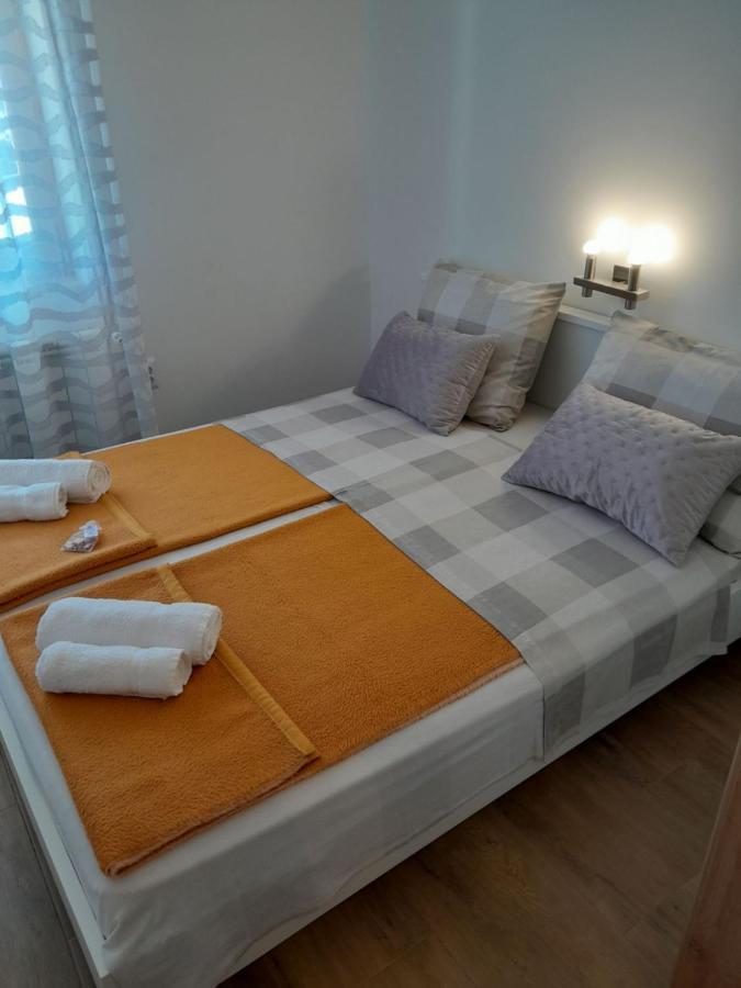 Apartment Dean Klimno Kültér fotó
