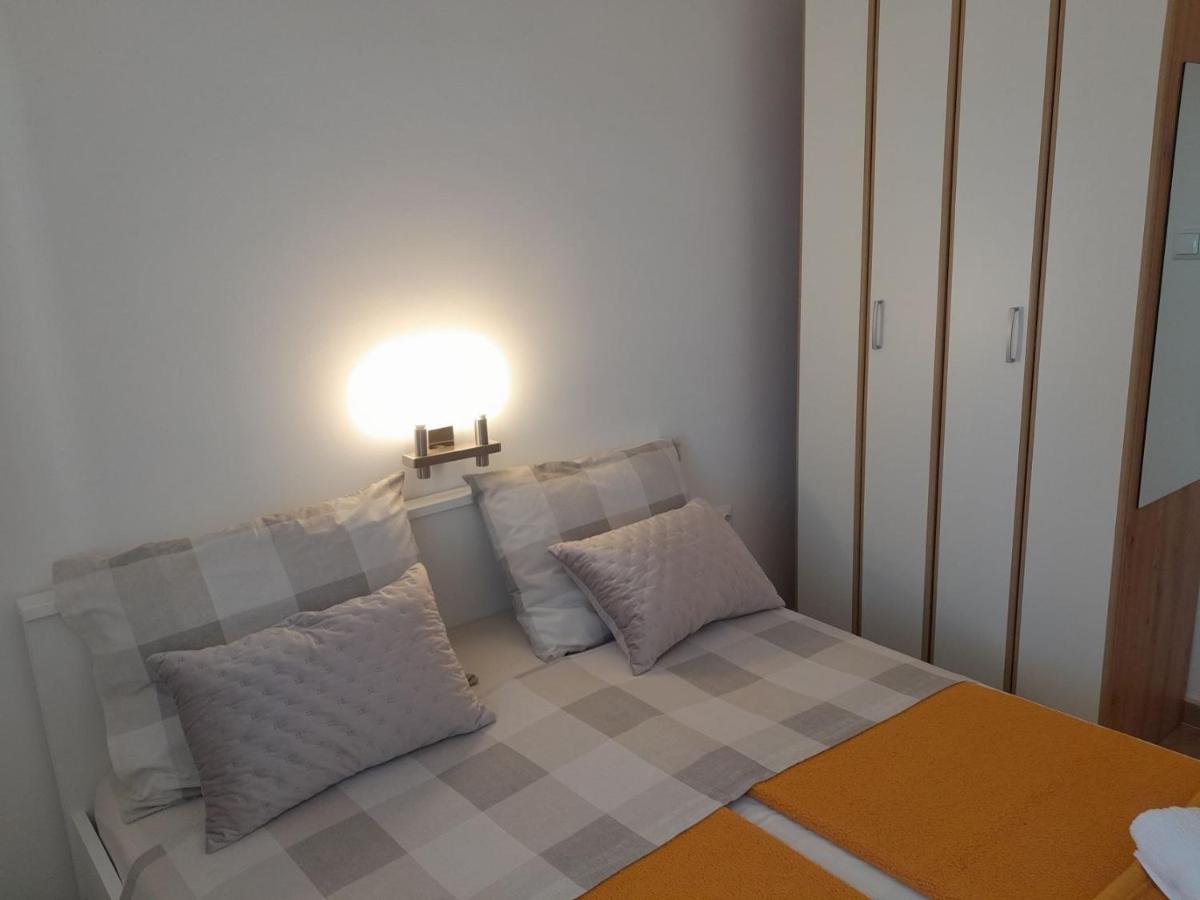 Apartment Dean Klimno Kültér fotó