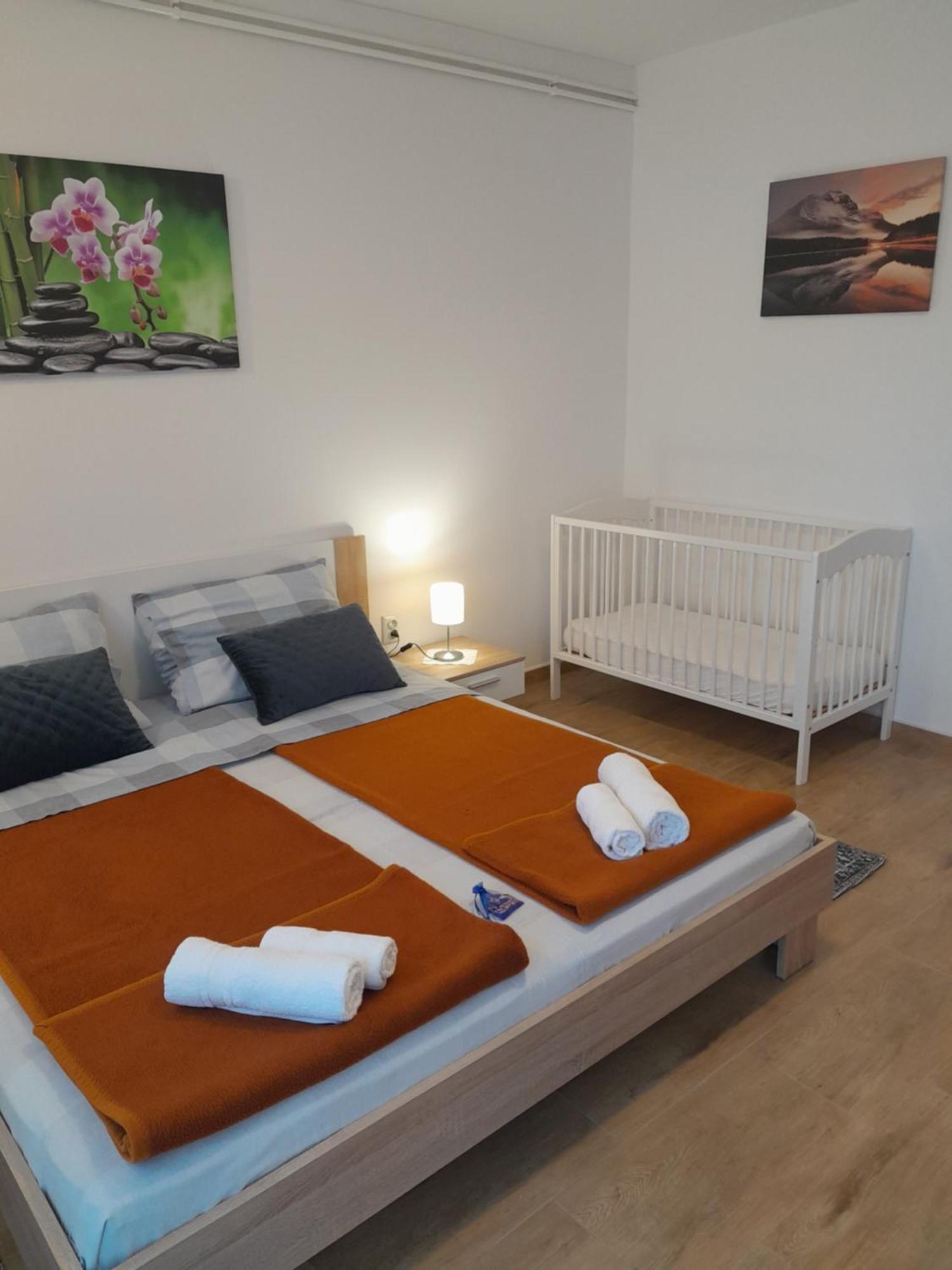 Apartment Dean Klimno Kültér fotó