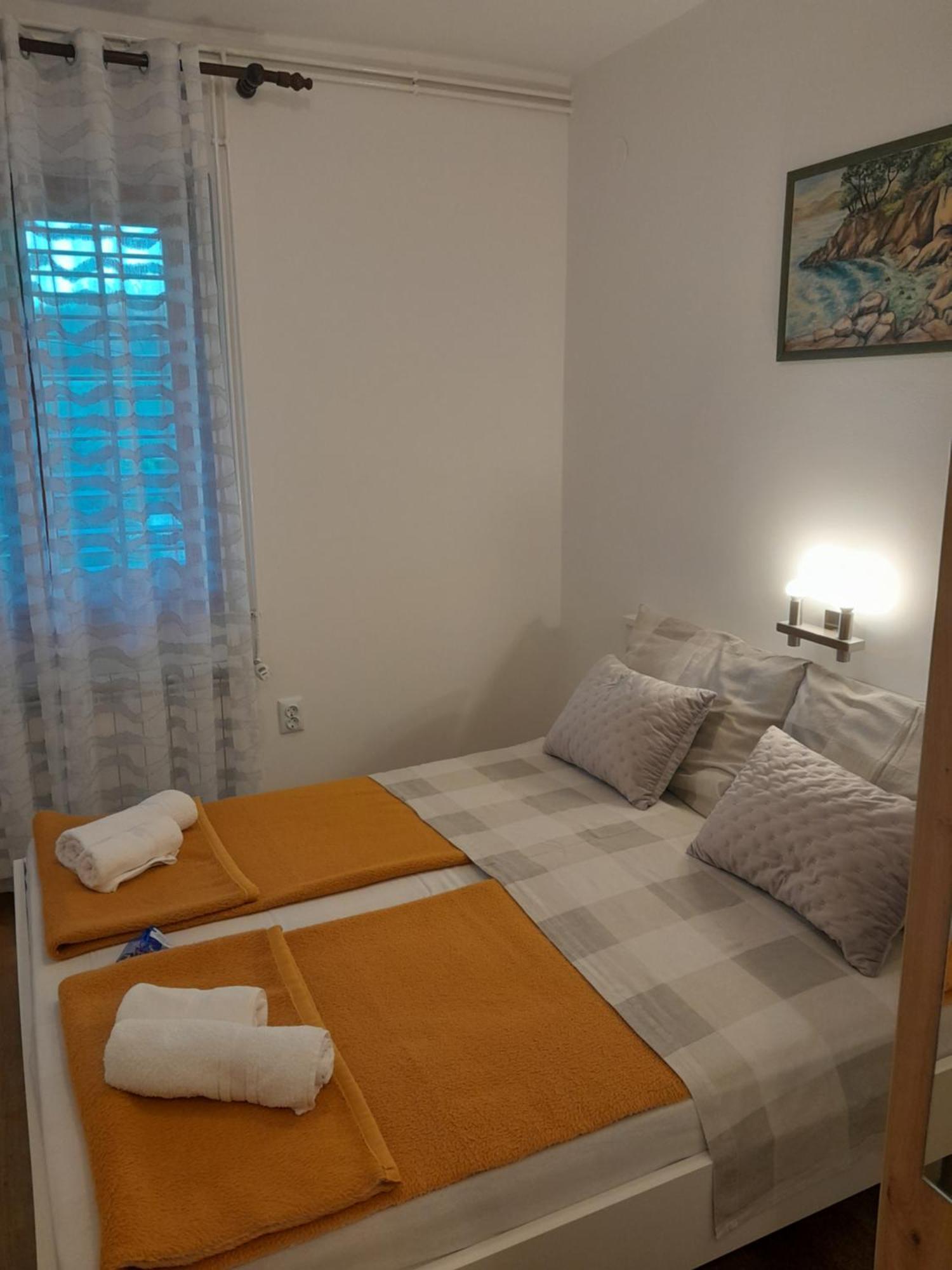 Apartment Dean Klimno Kültér fotó
